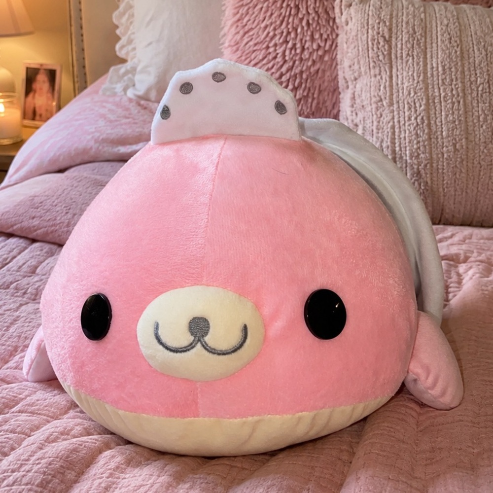 NWT San-X Mamegoma Large 16" Pink Beni-Goma Maid Seal Plush (Rare 2018 Round1)